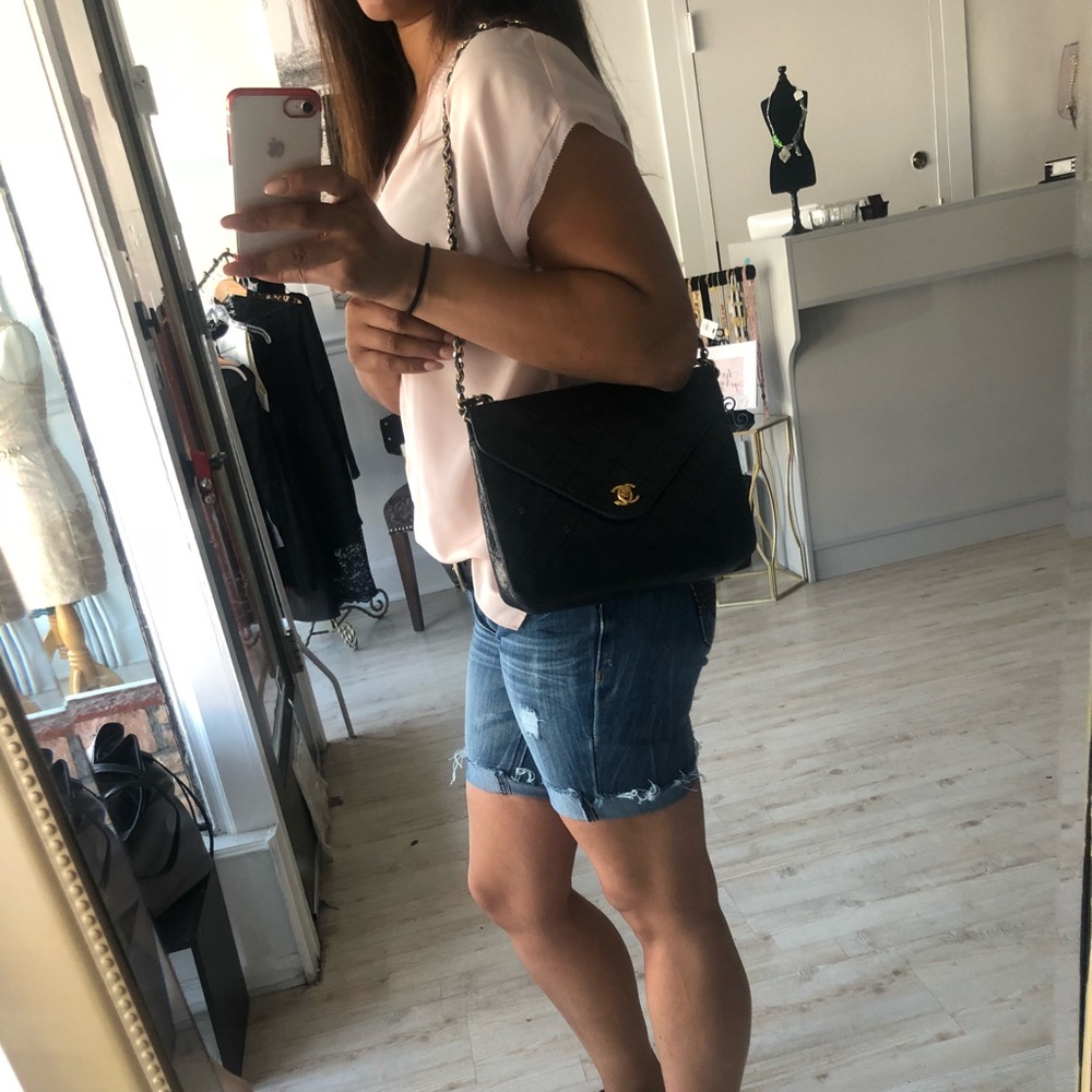 TRADED vintage AUTHENTIC Chanel classic flap - Picture 8 of 8